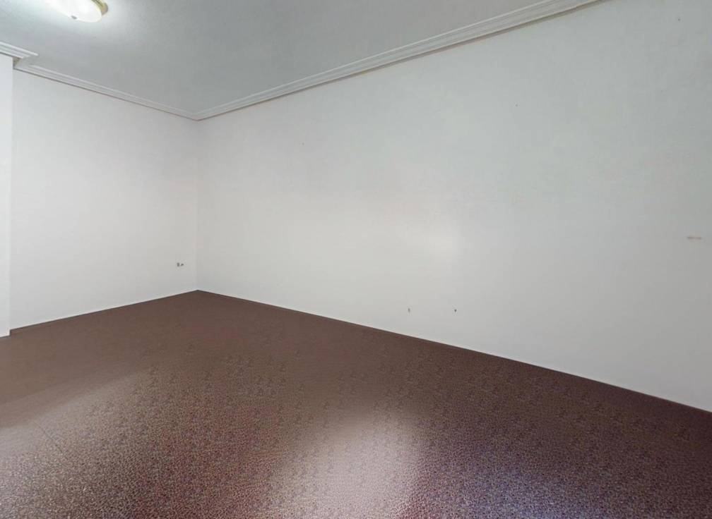 Revente - Mezzanine - Elche - Corazon de Jesus