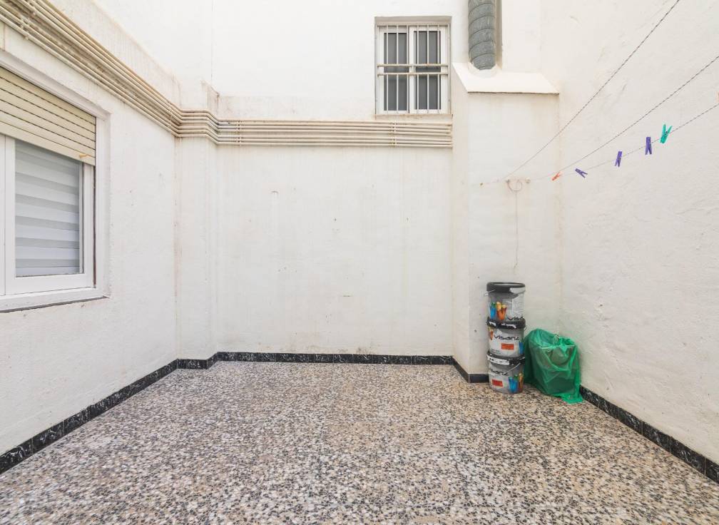 Revente - Mezzanine - Elche - Corazon de Jesus