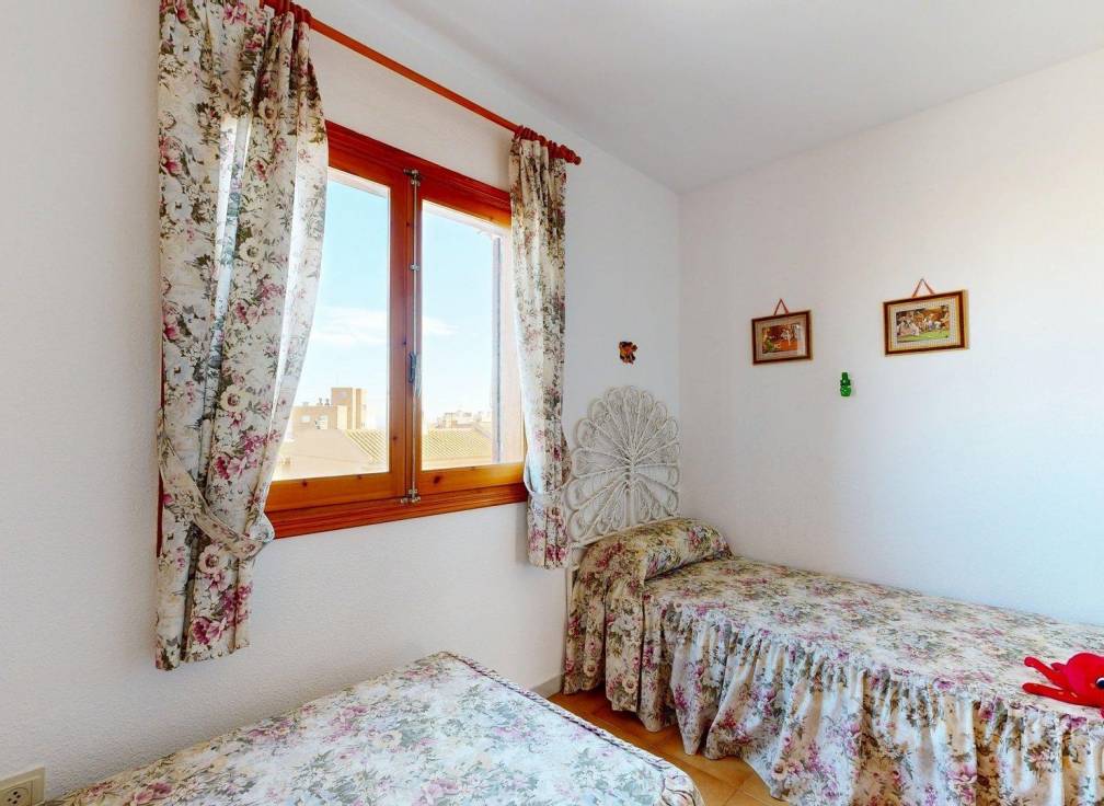 Revente - Townhouse - Arenales del Sol - Avenida costa blanca