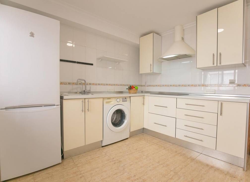 Revente - Townhouse - Arenales del Sol - Tercera linea playa