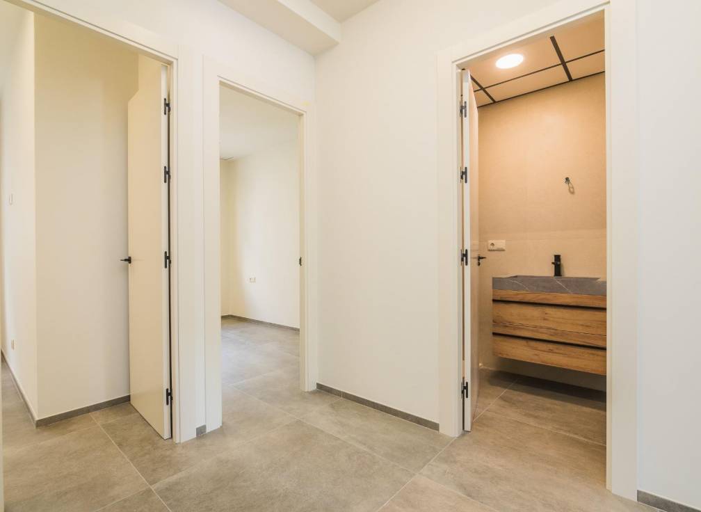 Revente - Triplex - Elche - Raval - Puertas Coloradas