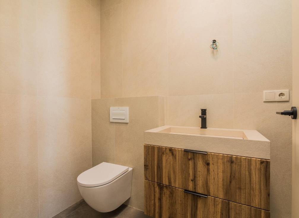 Revente - Triplex - Elche - Raval - Puertas Coloradas