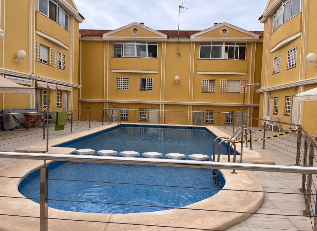 Revente - Triplex - Santa Pola - Santiago bernabeu