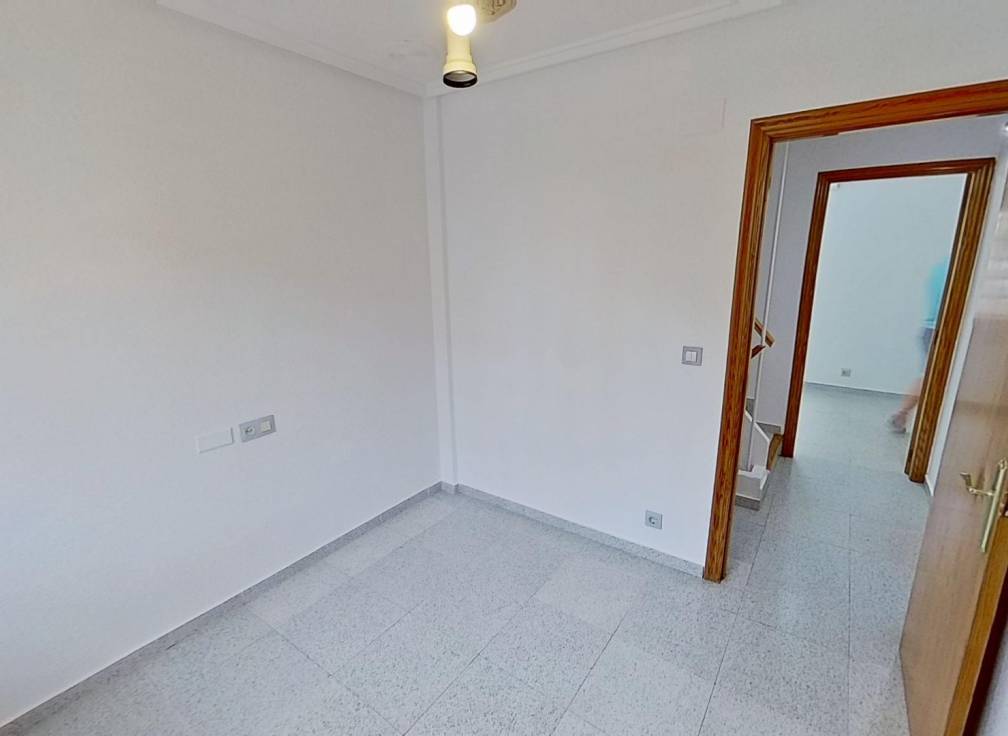 Revente - Triplex - Santa Pola - Santiago bernabeu