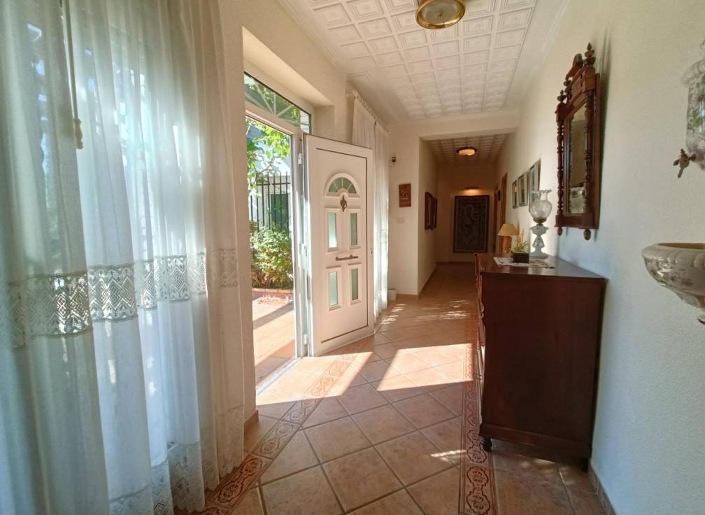 Revente - Villa - Banyeres de Mariola - Comunidad valenciana