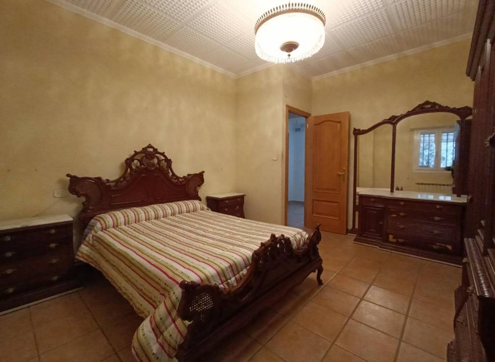 Revente - Villa - Banyeres de Mariola - Comunidad valenciana