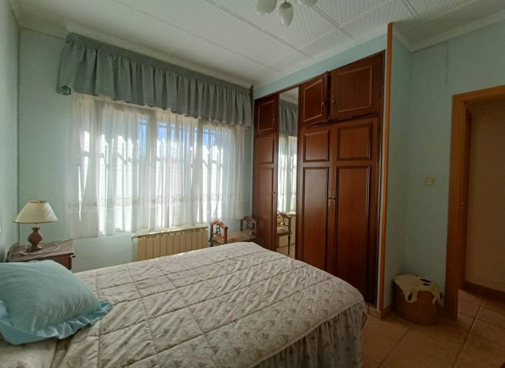 Revente - Villa - Banyeres de Mariola - Comunidad valenciana