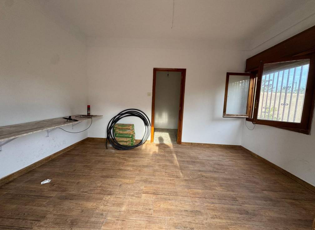 Revente - Villa - Crevillent - Comunidad valenciana