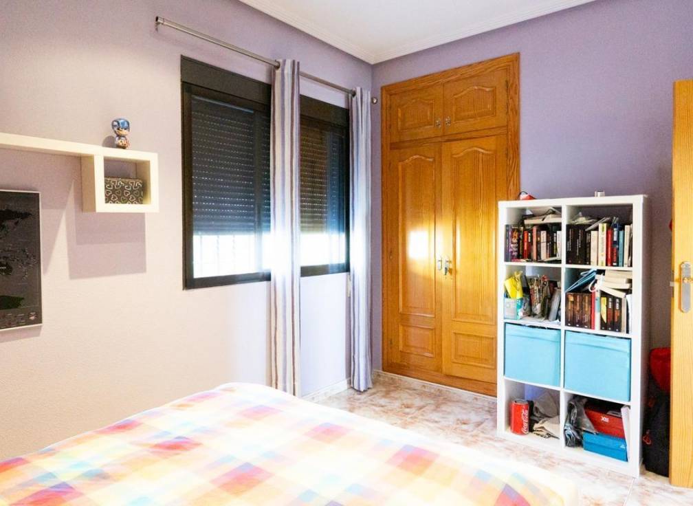 Revente - Villa - Crevillent - Comunidad valenciana