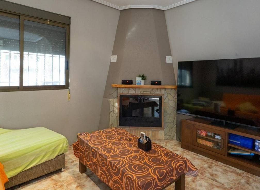 Revente - Villa - Crevillent - Comunidad valenciana