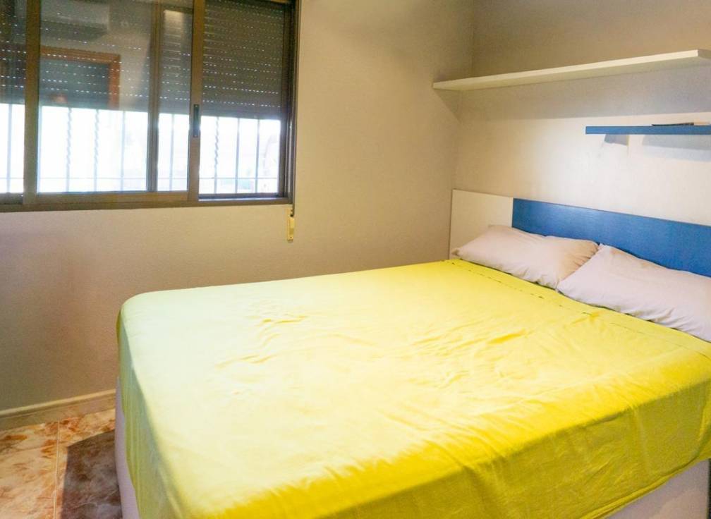 Revente - Villa - Crevillent - Comunidad valenciana