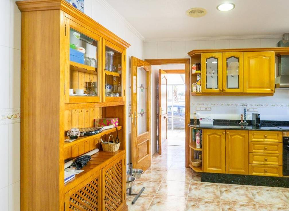 Revente - Villa - Crevillent - Comunidad valenciana