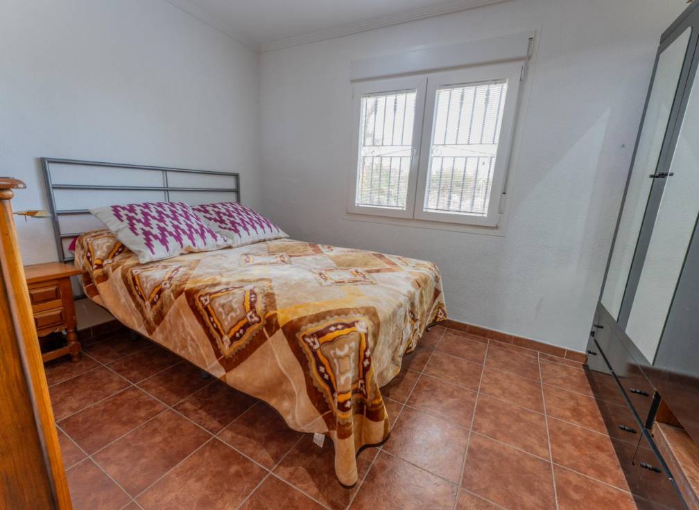 Revente - Villa - Crevillent - DERRAMADOR