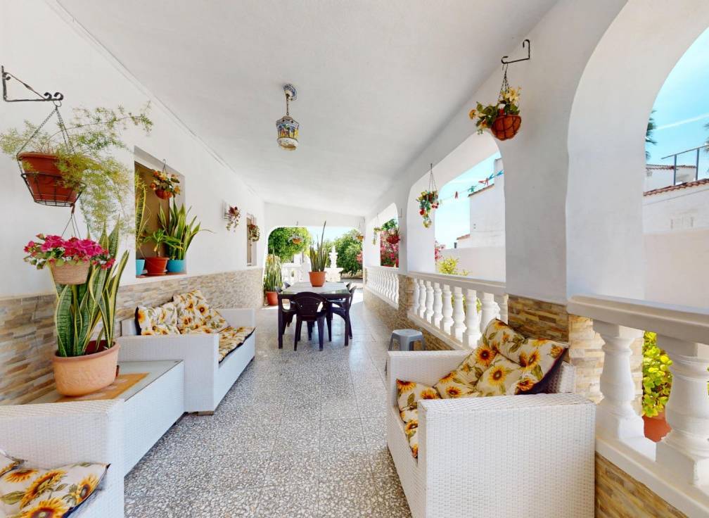 Revente - Villa - Crevillent - LA MANGRANERA