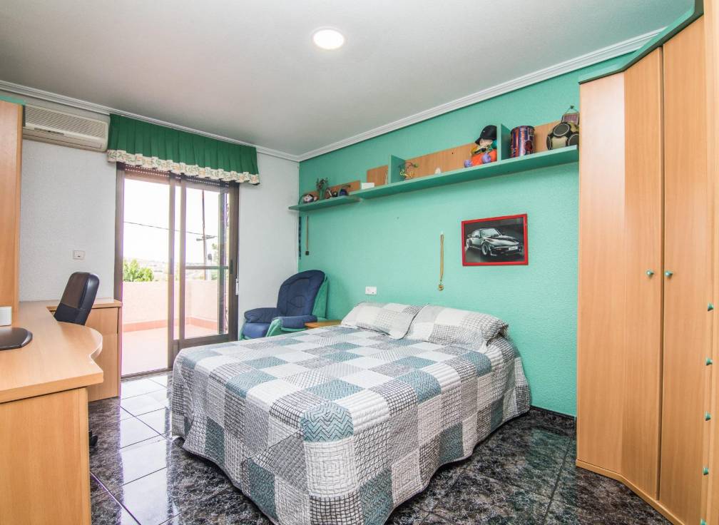 Revente - Villa - Elche Pedanías - Poligono carrus