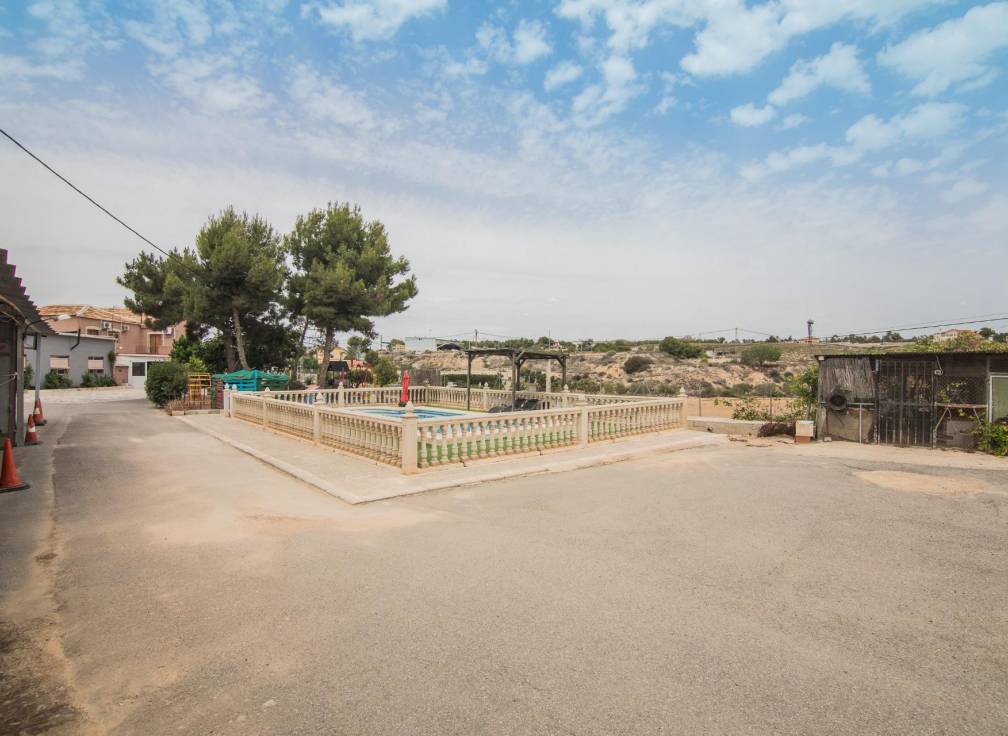 Revente - Villa - Elche Pedanías - Poligono carrus