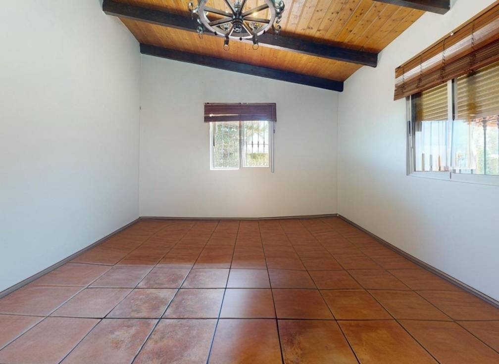 Revente - Villa - Las bayas - Baya Baja