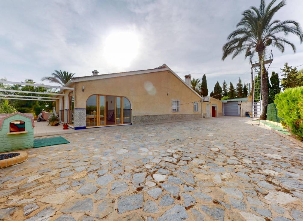 Revente - Villa - Las bayas - Las Bayas-Asprillas