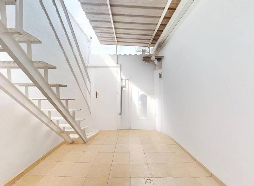 Revente - Villa - Las bayas - Las Bayas-Asprillas