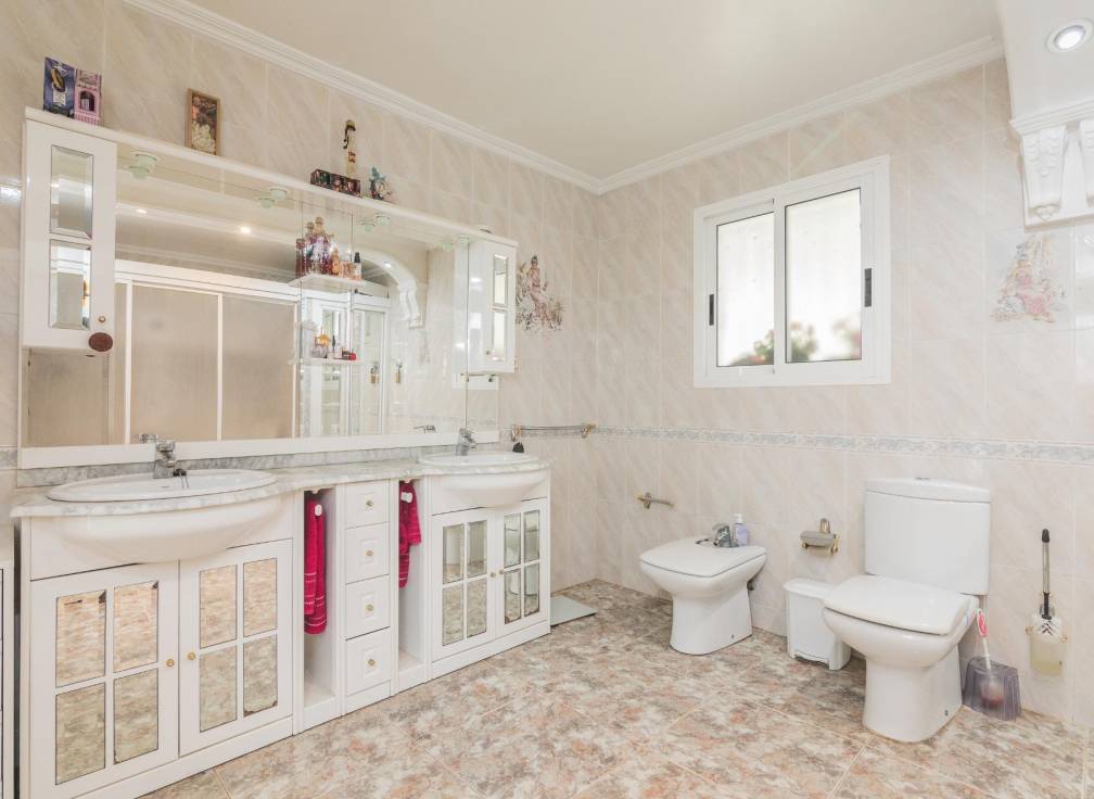 Revente - Villa - Matola - Algoda-Matola-Llano de San José