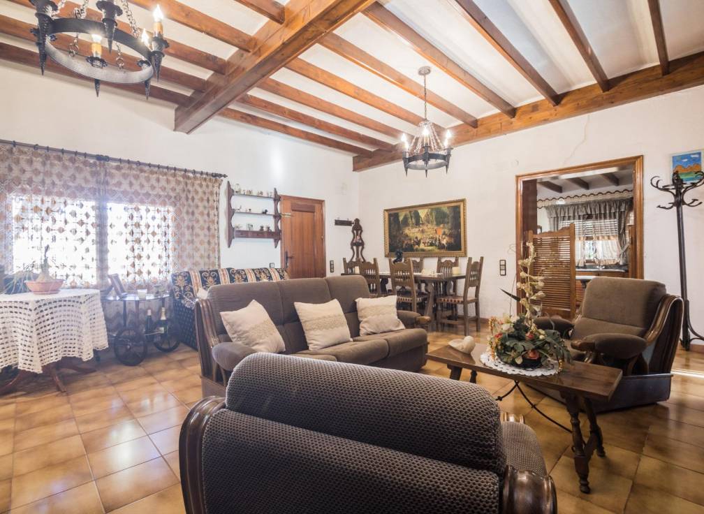 Revente - Villa - Peña las aguilas - PEÑA DE LAS AGUILAS