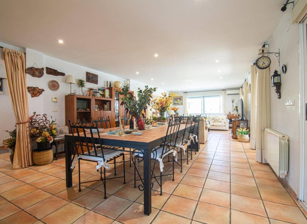 Revente - Villa - Peña las aguilas - PEÑA DE LAS AGUILAS
