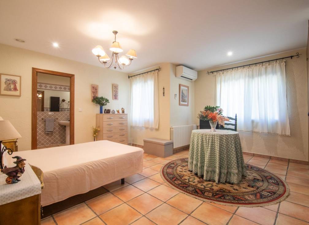 Revente - Villa - Peña las aguilas - PEÑA DE LAS AGUILAS