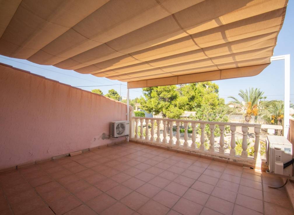Revente - Villa - Peña las aguilas - PEÑA DE LAS AGUILAS