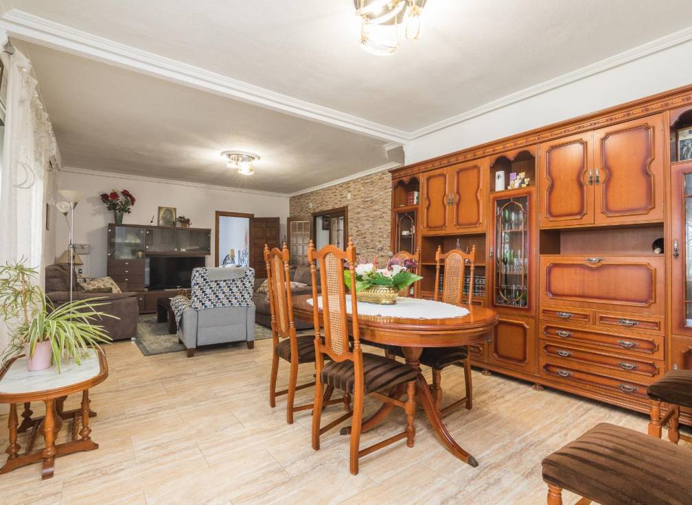 Revente - Villa - Perleta - Maitino-Perleta