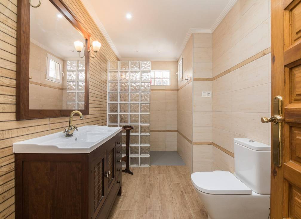 Revente - Villa - Redován - REDOVAN Redovan