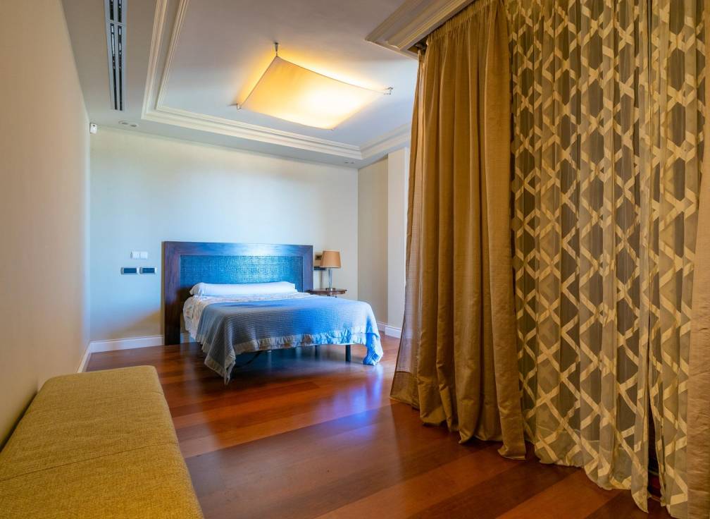 Revente - Villa - San Juan Playa - Cabo de las Huertas