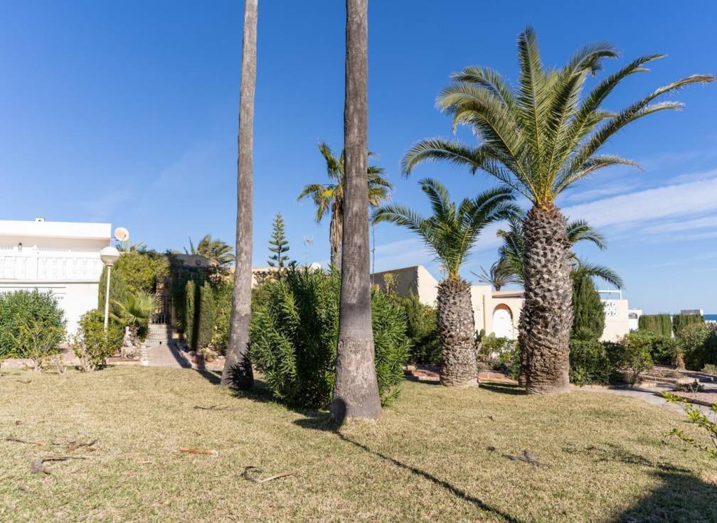 Revente - Villa - Torrevieja - La Mata