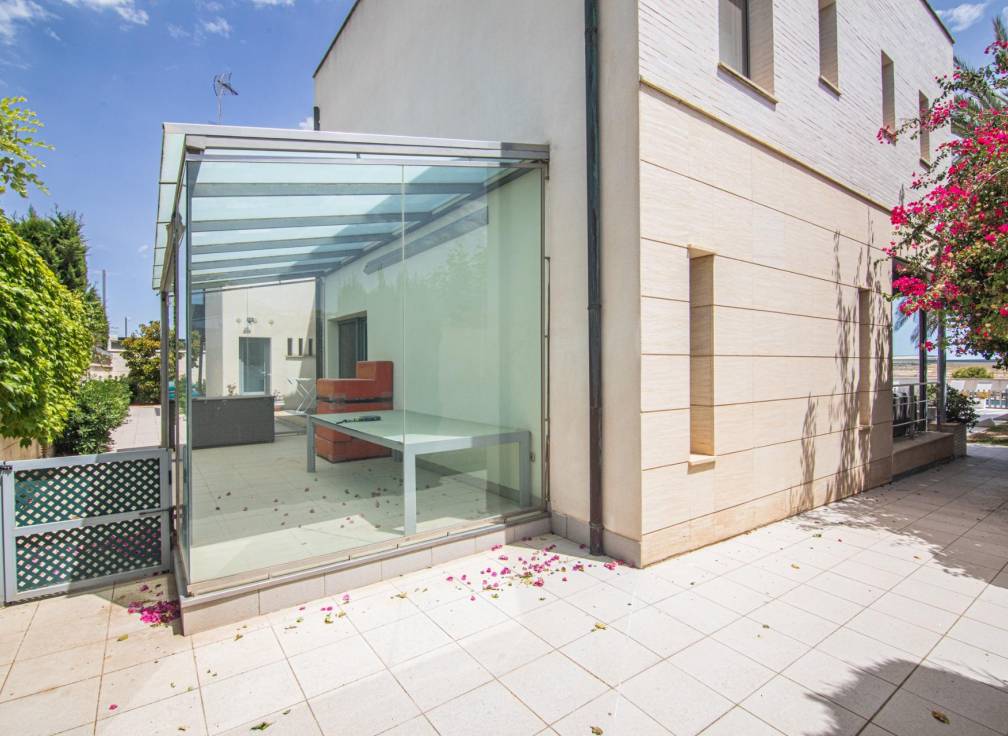 Revente - Villa - Valverde (Alicante) - Valverde