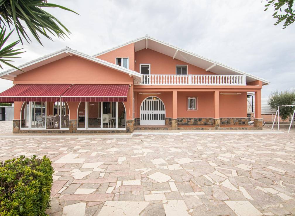 Revente - Villa - Valverde (Alicante) - Valverde