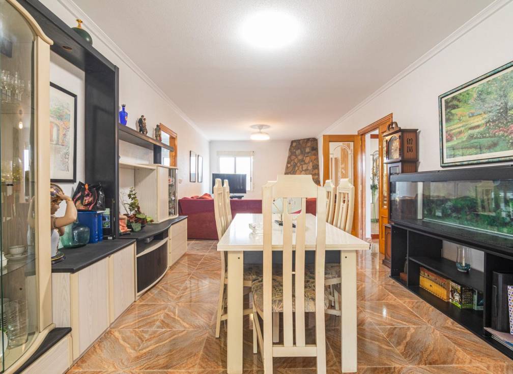 Revente - Villa - Valverde (Alicante) - Valverde