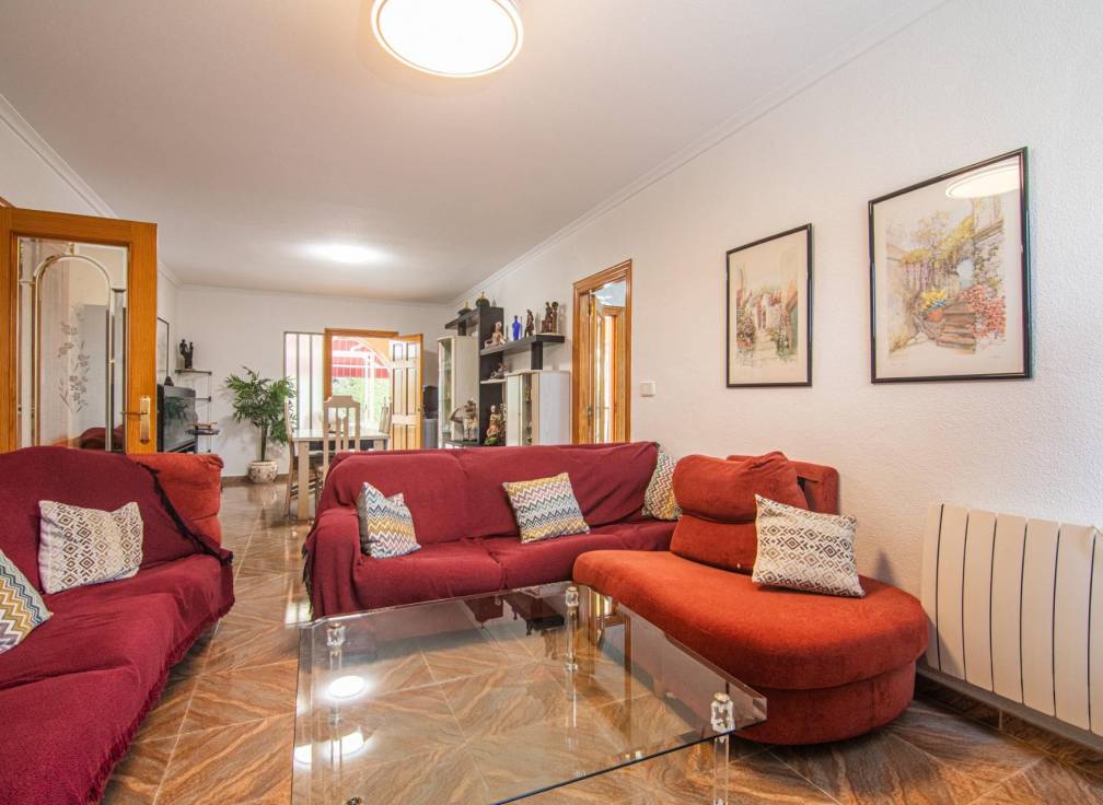 Revente - Villa - Valverde (Alicante) - Valverde