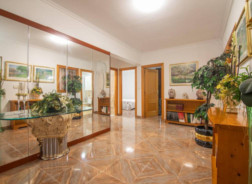 Revente - Villa - Valverde (Alicante) - Valverde