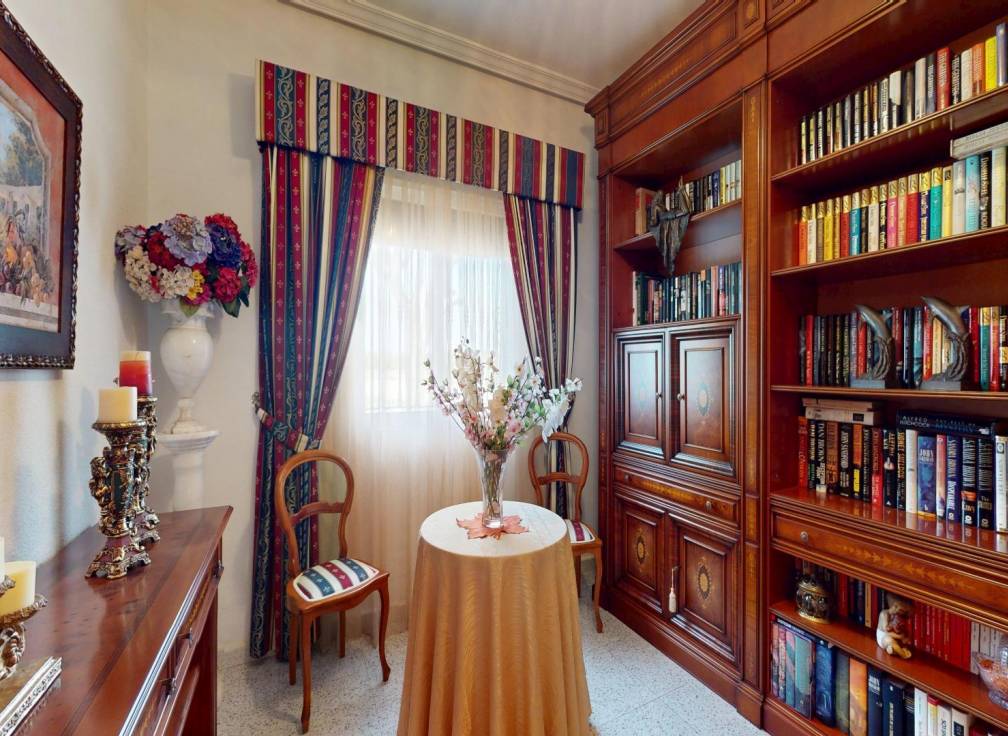 Segunda mano -  - Albatera - Partida del Moco