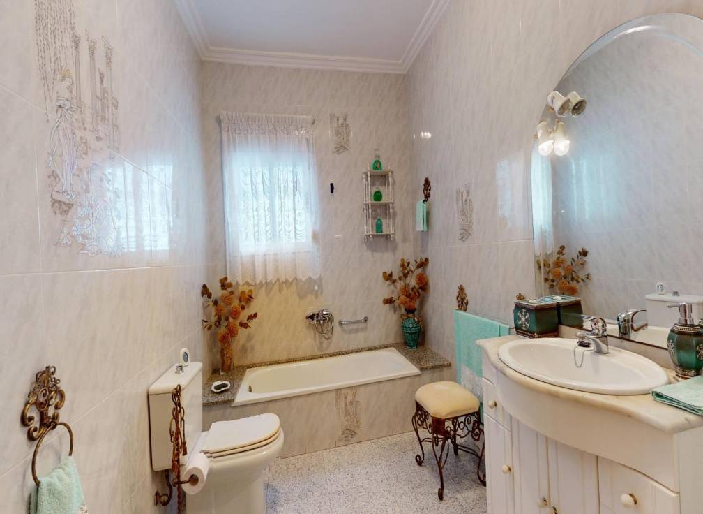 Segunda mano -  - Albatera - Partida del Moco