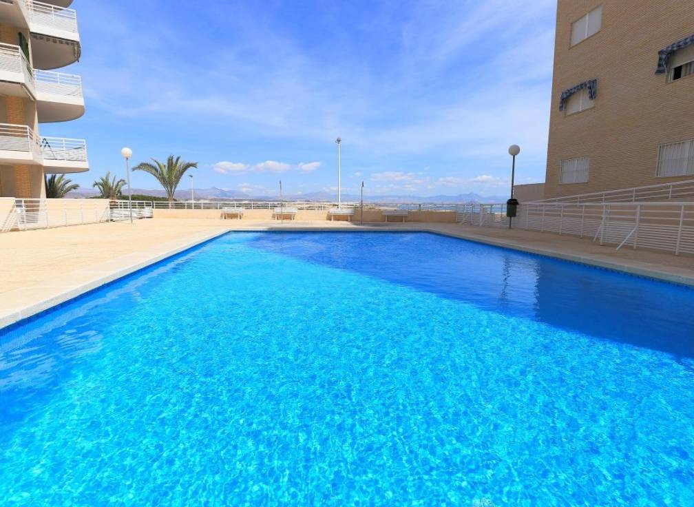 Segunda mano - Apartamento - Arenales del Sol - Avenida costa blanca