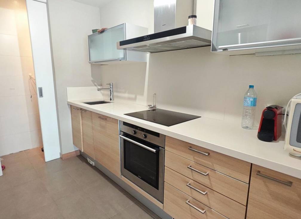 Segunda mano - Apartamento - Arenales del Sol - Calle albacete
