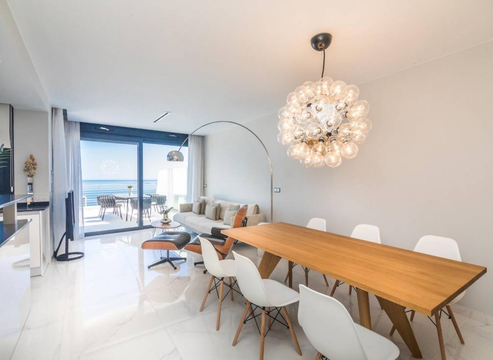 Segunda mano - Apartamento - Arenales del Sol - Calle valladolid