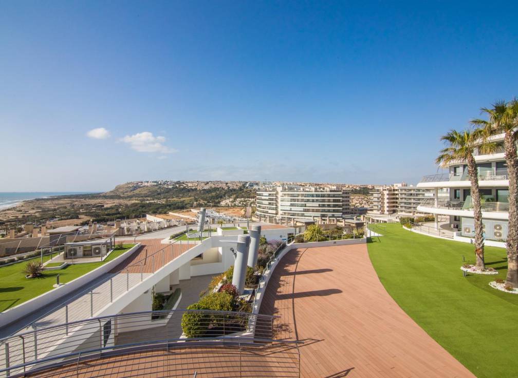 Segunda mano - Apartamento - Arenales del Sol - Calle valladolid
