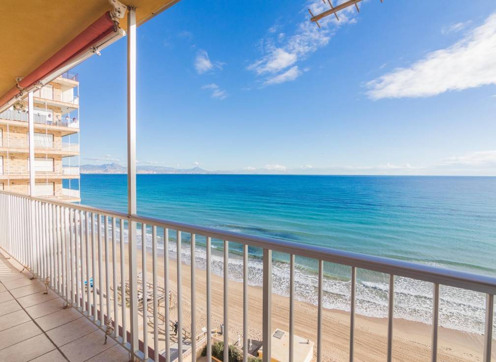 Segunda mano - Apartamento - Arenales del Sol