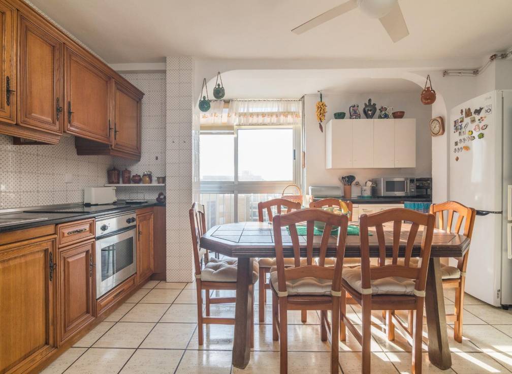 Segunda mano - Apartamento - Arenales del Sol