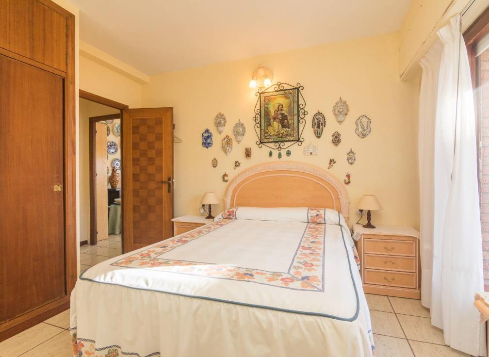 Segunda mano - Apartamento - Arenales del Sol