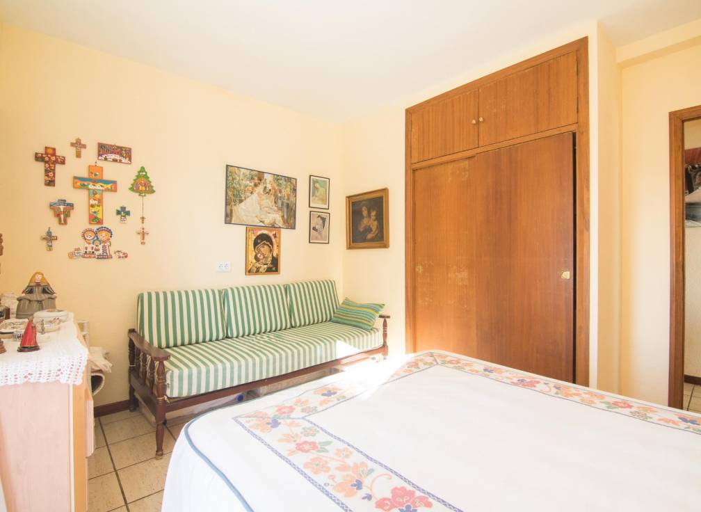 Segunda mano - Apartamento - Arenales del Sol