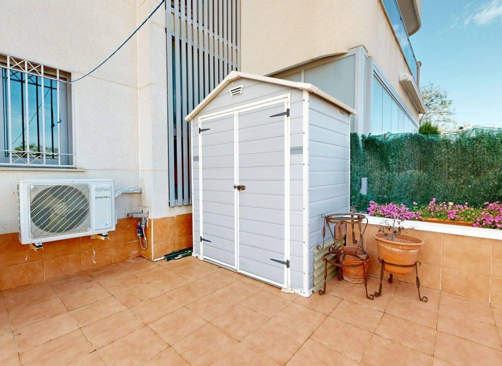 Segunda mano - Apartamento - Arenales del Sol