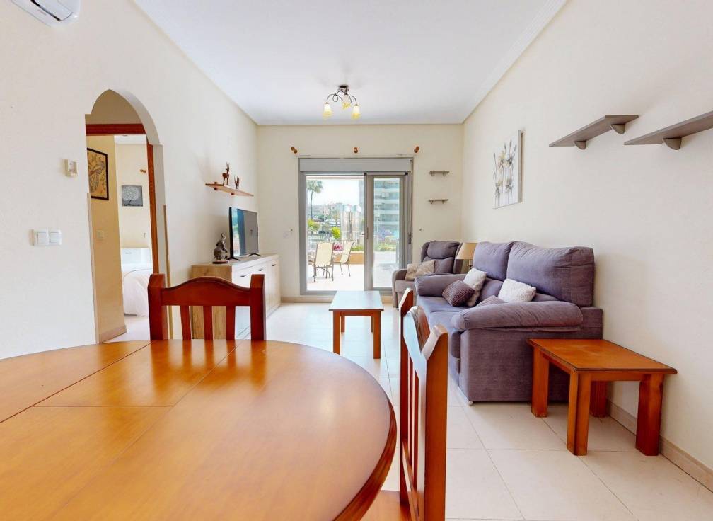 Segunda mano - Apartamento - Arenales del Sol