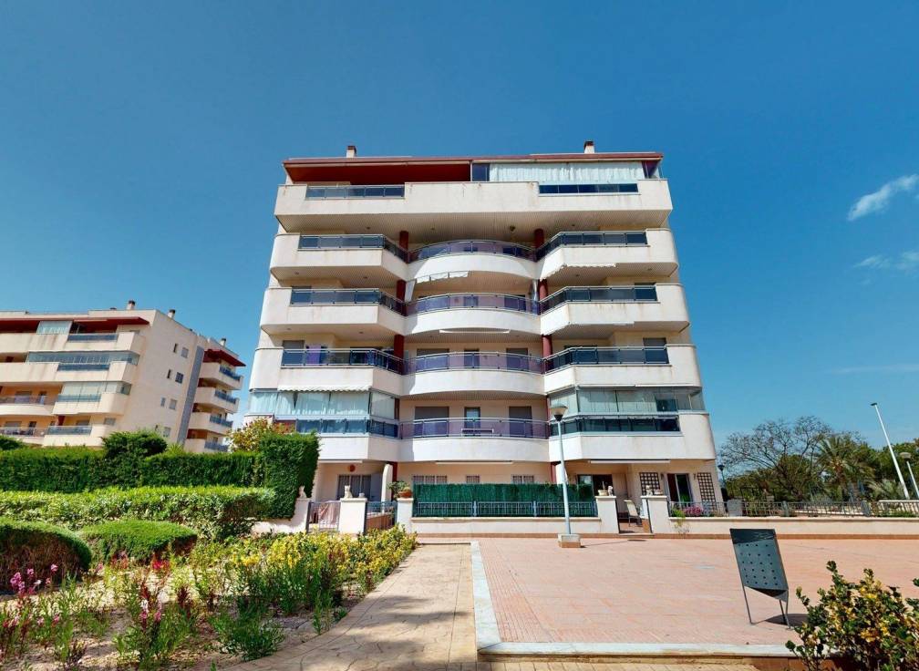 Segunda mano - Apartamento - Arenales del Sol